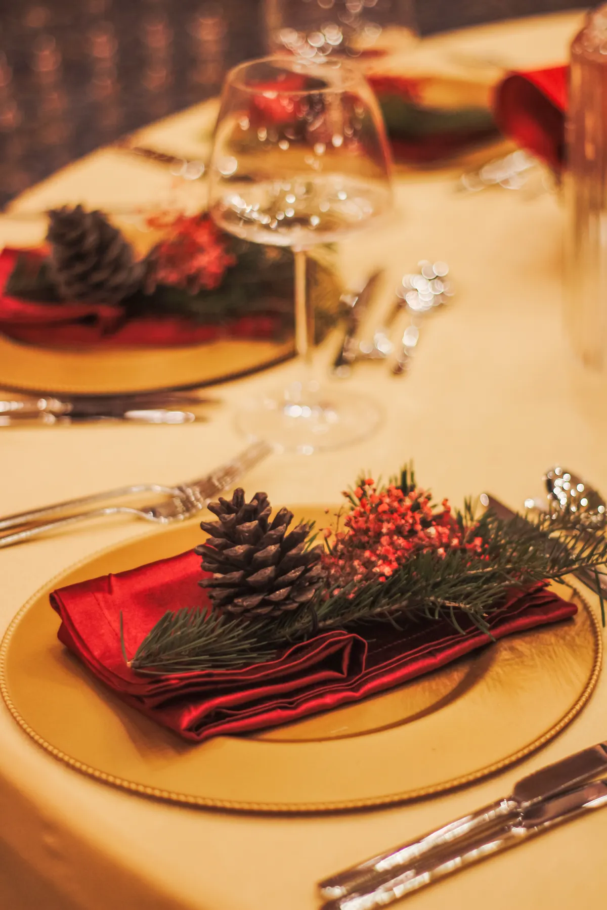Wholesale Christmas table linens